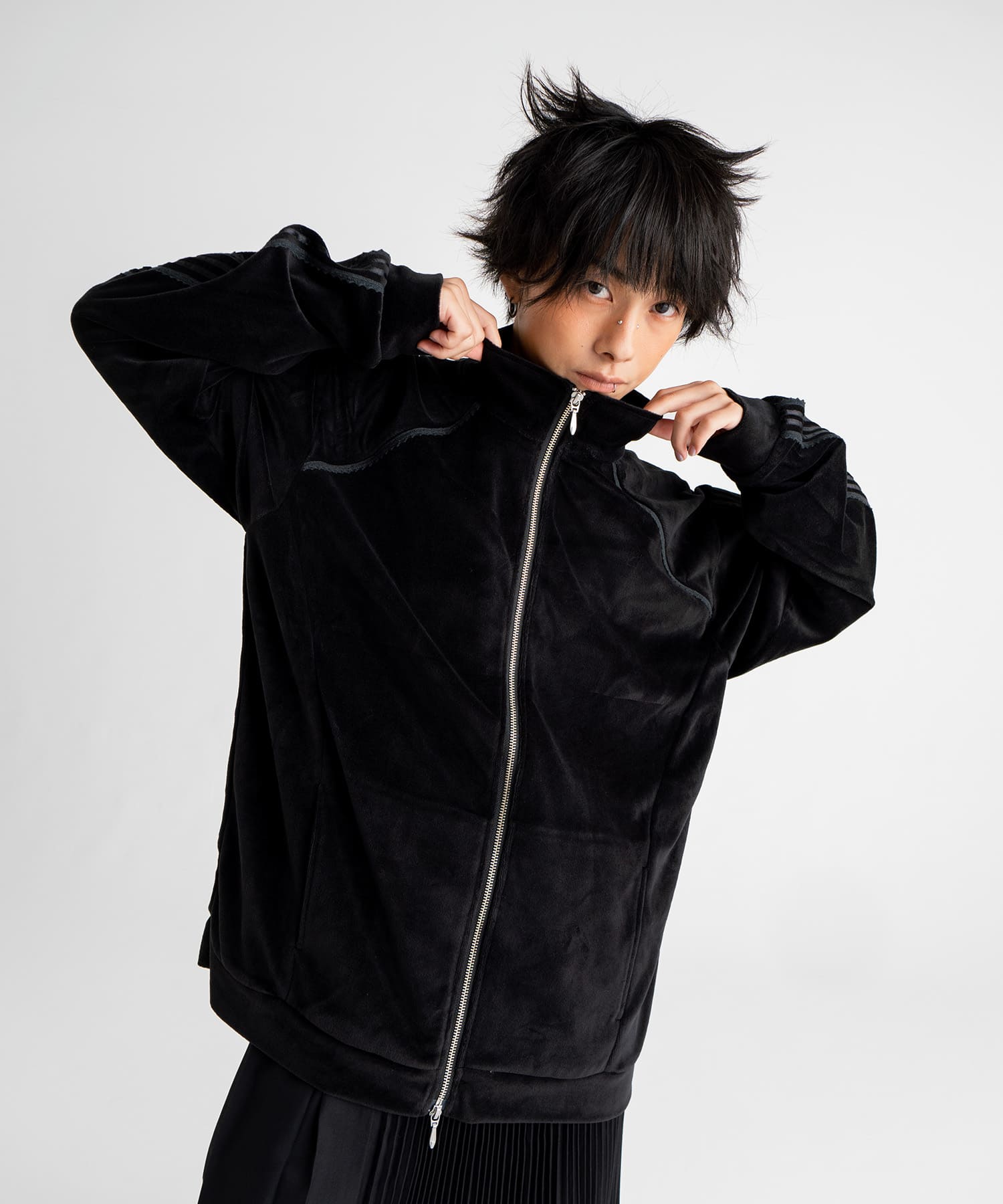 【PREORDER：9/26~】velour track jacket