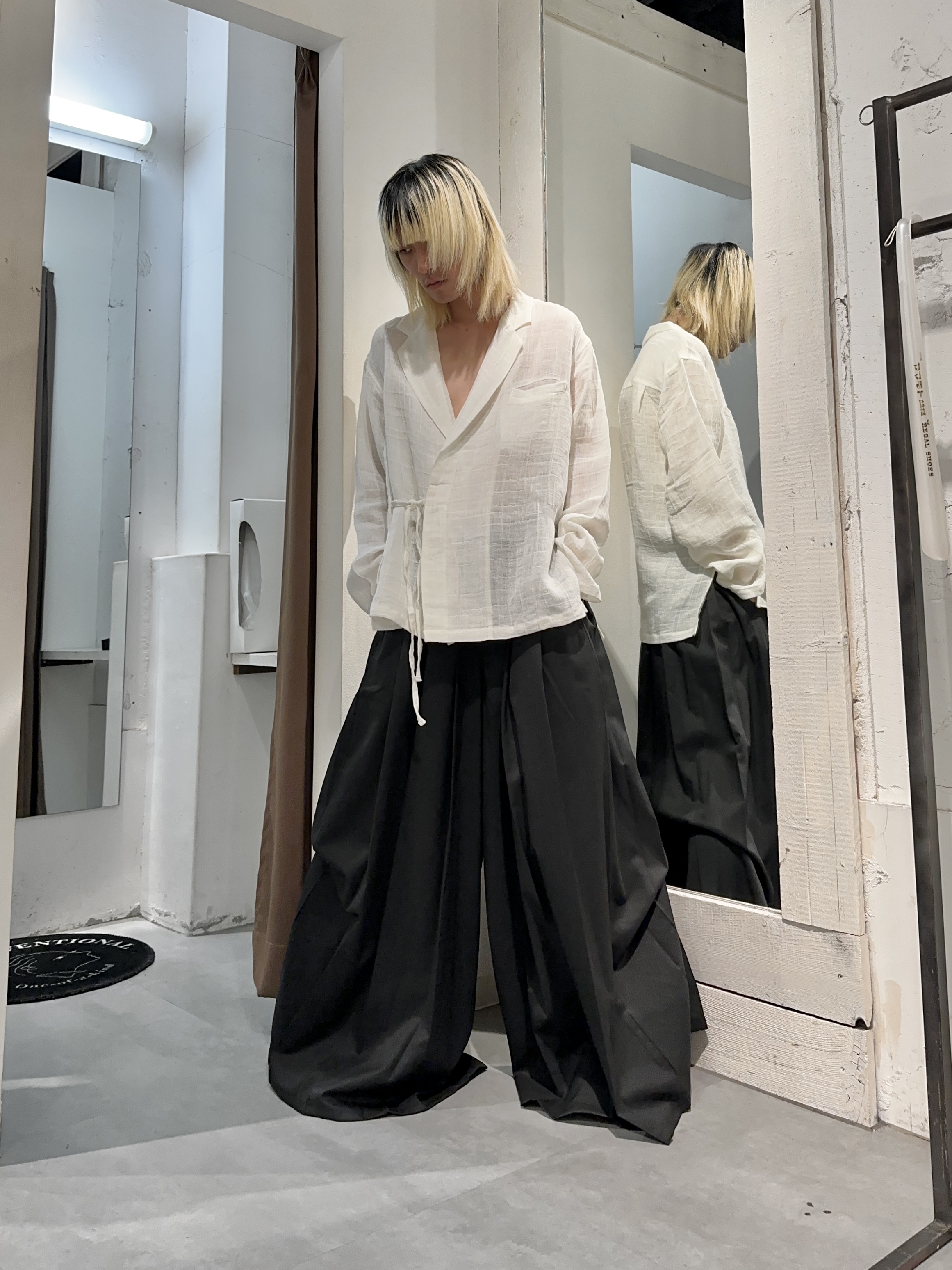 リネン生地の夏用最強ジャケット