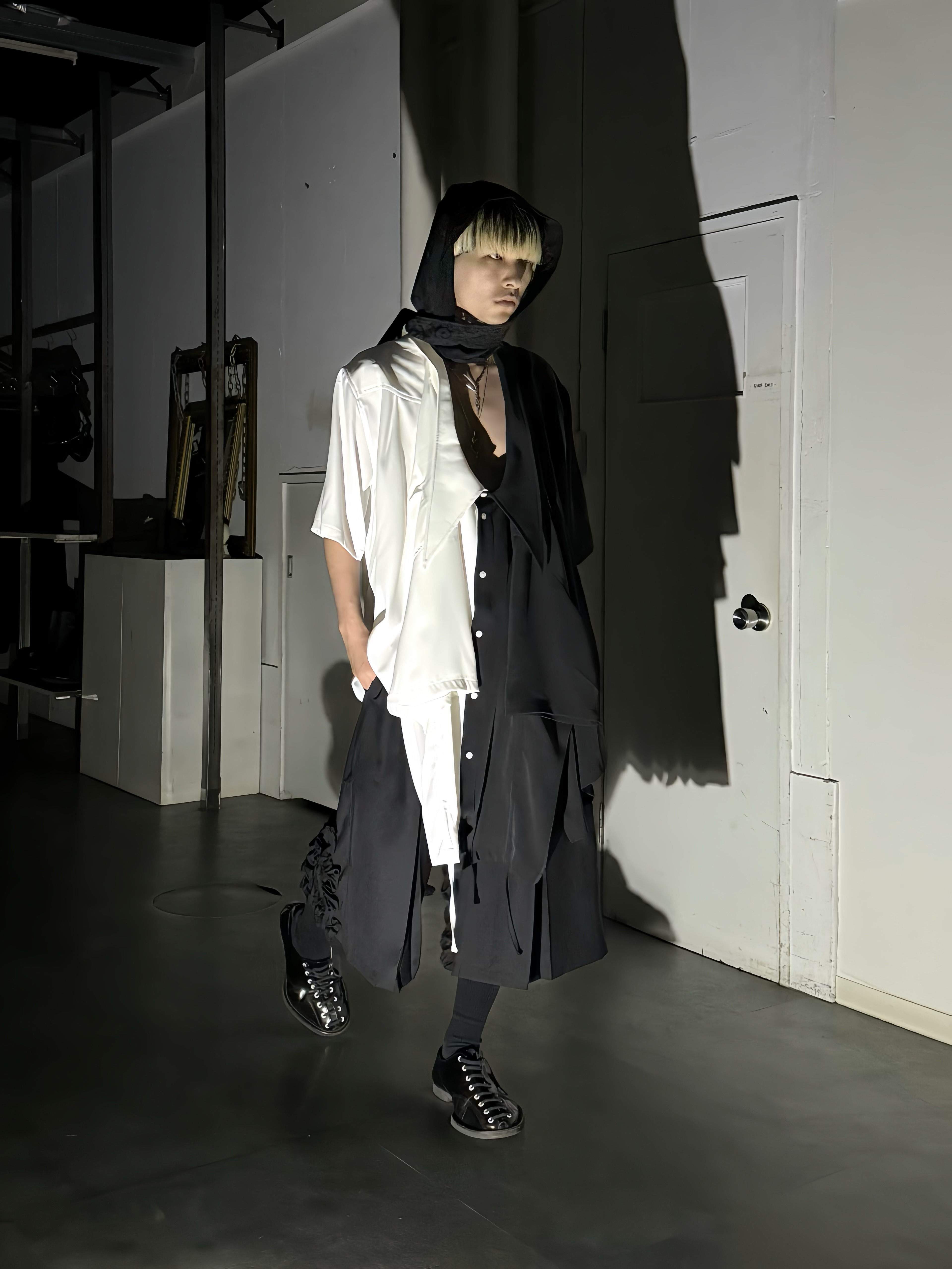 スタッフコレクション。シャツ2枚使ったビッグシャツ